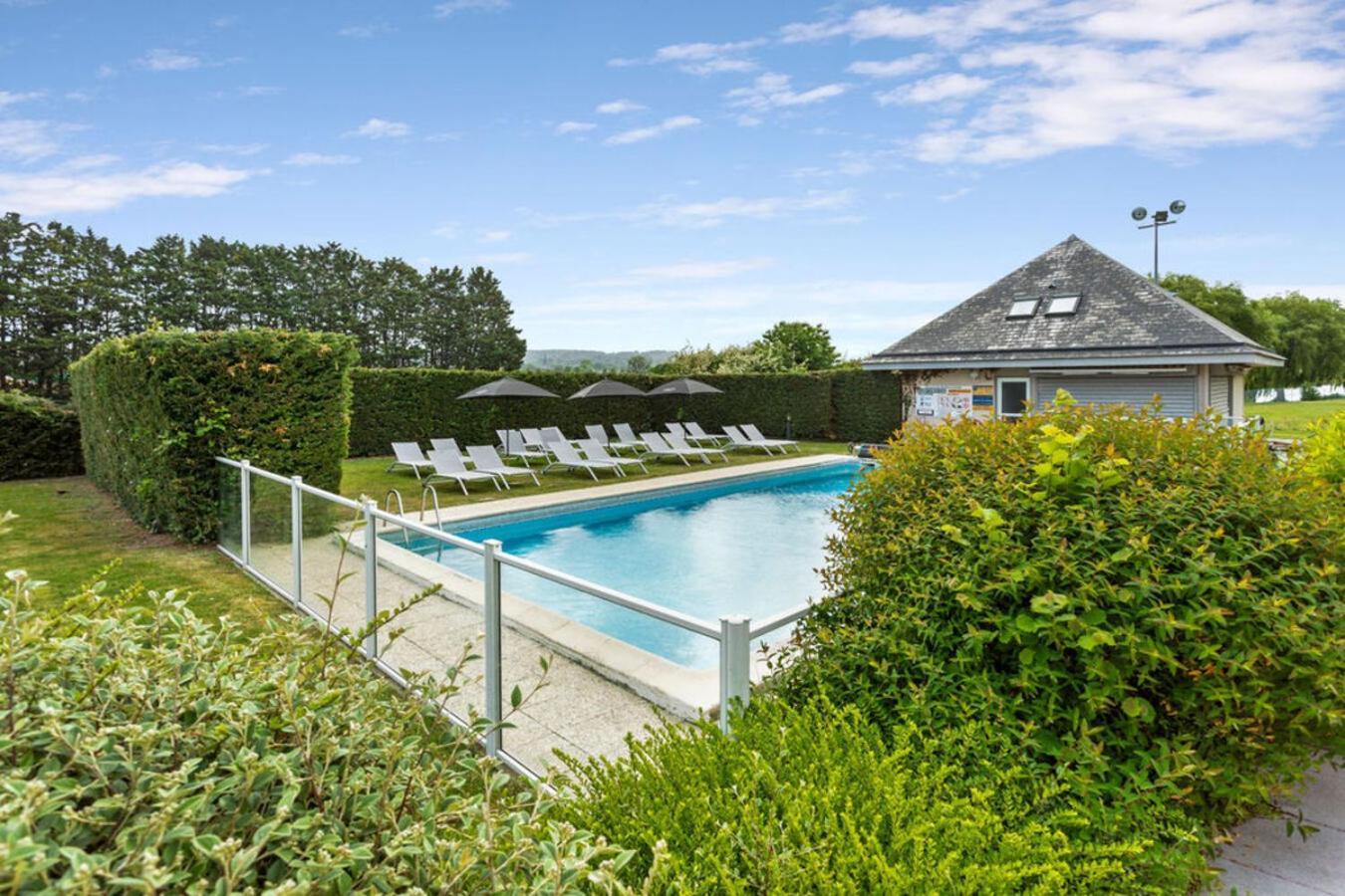 Kyriad Deauville - St Arnoult Saint-Arnoult  Exterior foto