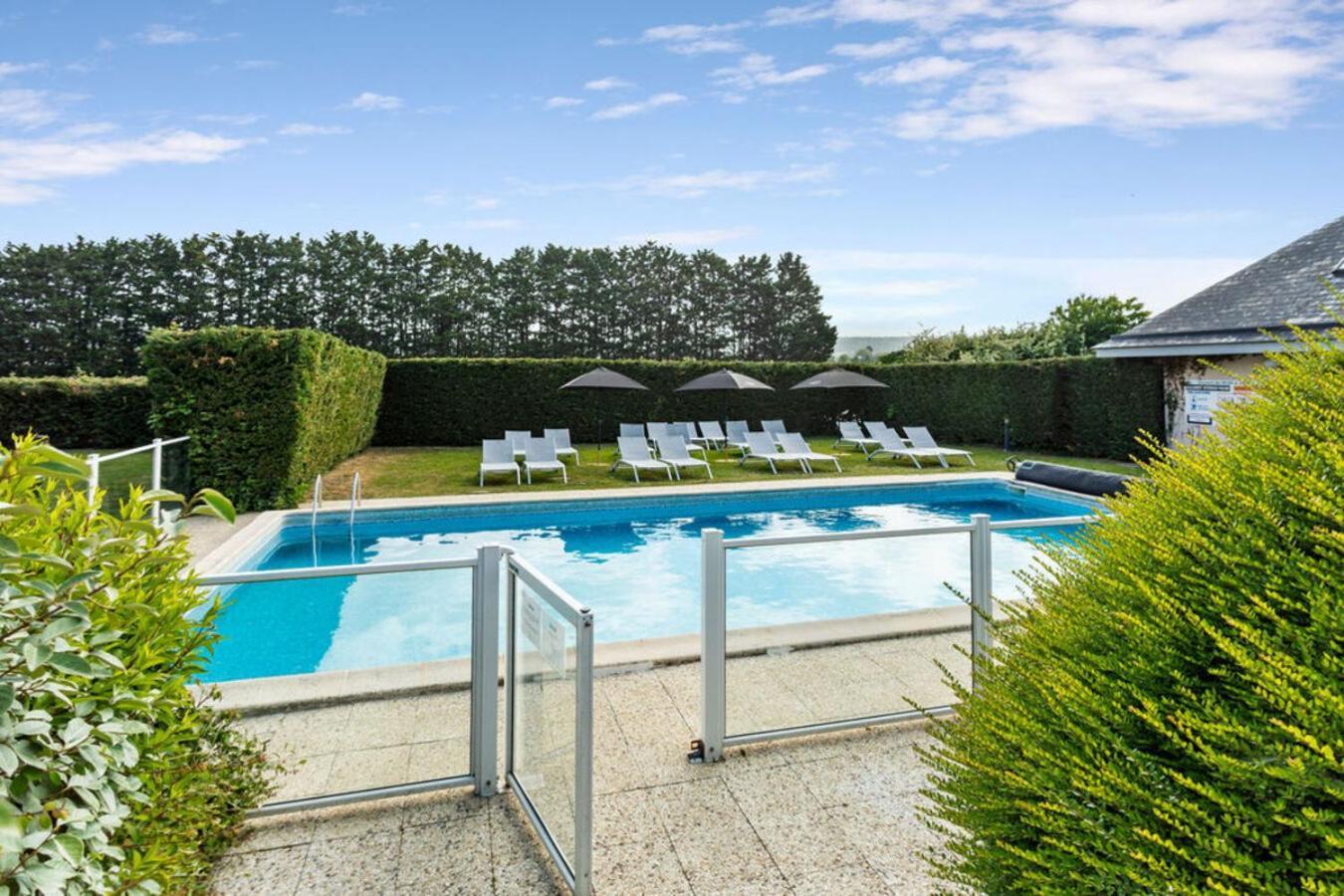 Kyriad Deauville - St Arnoult Saint-Arnoult  Exterior foto